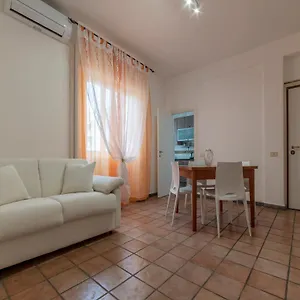 Apartamento San Giovanni In Laterano Cozy And Quiet Flat, Roma