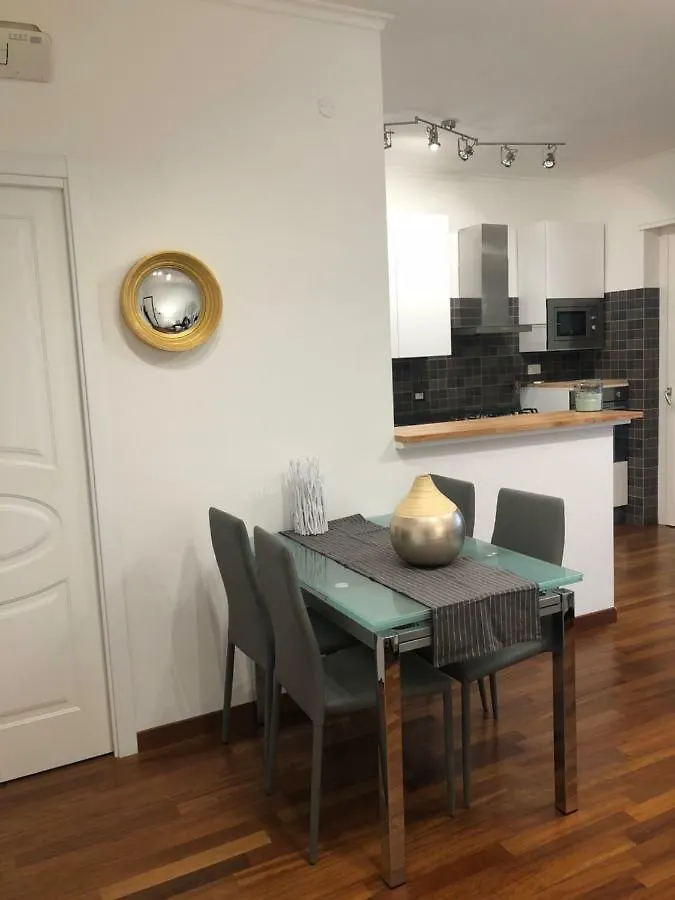 Talenti Little Home Rome 0*,